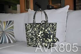 Givenchy Antigona Shopper Tote Small Black Baby S Breath Floral Print Brand New Porto Di Moda Designer S Haven