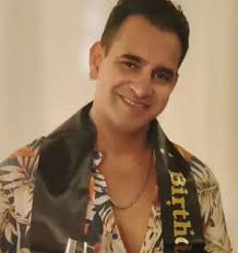 Hindi Assistant Director Aditya Tendulkar Biography, News, Photos, Videos