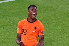 Hector bellerin, davide zappacosta and nahuel molina are also monitored by the serie a giants, according to reports. Expected Back Three Has Bayern Munich Looking At Netherlands Star Denzel Dumfries Bavarian Football Works
