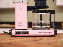 Before it reboots itself, the screen becomes the same color as the background color of any. Technivorm Moccamaster Kbgc 741 Ao Review Premium Colorful Coffee Machine Doesn T Fulfill Its Potential Page 2 Cnet