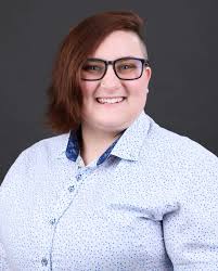 👋 Meet the PT Club Secretaries for each of our cohorts: Lynnz Brewer  (2024), Evin Flinchum (2025), and Sydney Peterman (2026)! ✓ What are your  responsibilities? Documenting/distributing meeting minutes and keeping track