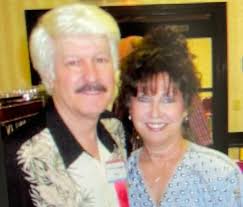 Steel player name from multiple teams, played with late player