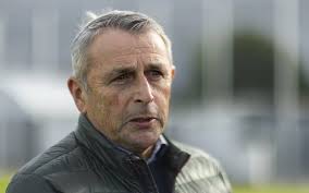 Fortuna Düsseldorf: Takashi Uchino der einsamste Profi nach verschossenem  Elfmeter