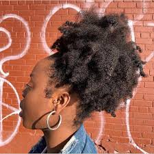 I Brushed My Hair Out When It Was Dry I M Always So Amazed By How Different My Hair Looks Depending On Wha Natural Hair Styles Natural Hair Puff Hair Puff