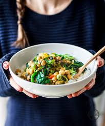 Scharfes Spinat Kichererbsen Curry Mit Kapern Eat This Vegane Rezepte Rezept Kichererbsen Curry Kichererbsen Rezepte