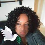 Annette Marston's Instagram, Twitter & Facebook