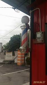 Adakah anda tahu bahawa kedai gunting rambut lama hampir pupus di telan dek zaman, jom kita tengok gambar kedai gunting rambut yang lama di bachok, kelantan. Https Www Facebook Com Kedai Gunting Rambut Fidous 1196136160 Kedai Gunting Rambut Masjid Al Hidayah Kg Seri Kulim Batu Gajah Facebook