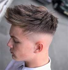 Se stai cercando i nuovi i nuovi tagli capelli uomo sappi ci sono novità e nuove tendenze da conoscere. Taglio Capelli Uomo Come Scegliere Salute News