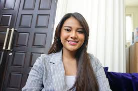 Aurel hermansyah dikabarkan sudah memiliki kekasih bernama tommy rumengan. Ditanya Soal Pacar Ini Jawaban Lugas Aurel Pada Nagita Slavina Halaman All Kompas Com