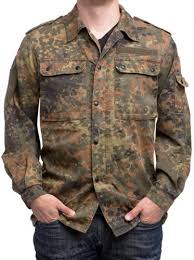 Top flap closure with adjustable straps. Bw Field Shirt Flecktarn Surplus Varusteleka Com