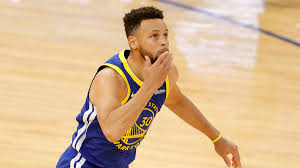 Карри стефен (stephen curry) баскетбол защитник сша 14.03.1988. Steph Curry Becomes Golden State Warriors All Time Record Point Scorer Cnn