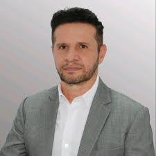 Ayesha Lowe's Instagram, Twitter & Facebook