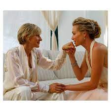 Pin By Petite Seats On Seriously Y All I M Gonna Cry Ellen Degeneres And Portia Ellen And Portia Ellen And Portia Wedding