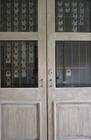 Constructed from durable engineered polymer material, this set has the appearance of bleached wood without the necessary upkeep and is uv resistant which prevents discoloration. How To Get A Rustic Bleached Wood Finish House Mix
