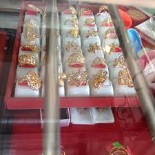 Dapatkan aneka emas 916 pada harga #freeupah insane gold prices. Kedai Emas Dengkil