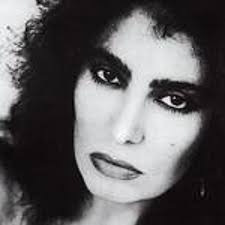 Loredana berte tabs, chords, guitar, bass, ukulele chords, power tabs and guitar pro tabs including e la luna bussò, non sono una signora, cosa ti aspetti da me, dedicato, dimmi che mi ami. In Alto Mare Loredana Berte Smith Clean Edit By Smith Clean