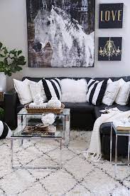 Horse Art Decor 20 Stunning Looks Family Room Decorating Living Room Decor Family Room Design