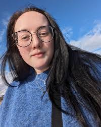 Bethany Pepper's Instagram, Twitter & Facebook