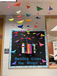 Media Center Bulletin Board Elementary Bulletin Boards Diy Classroom Decorations Preschool Bulletin Boards