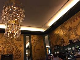 The goldene bar at the haus der kunst is lovely inside and out, but particularly glorious in summer, when the terrace enjoys truly golden sundowner rays, as well as the occasional eye candy surfer. Main Room And Bar For The Goldene Bar Bild Von Die Goldene Bar Munchen Tripadvisor