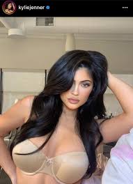 Kylie jenner celebrated her 16th birthday the only way a young kardashian could; Kylie Jenner Rocks Bra Looks Breathtaking In New Close Up Instagram Pictures