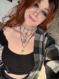 Mulheres vão e vêm, disse um mulherengo... Mas um sábio respondeu: menos  aquela que te deu tudo e você não valorizou, essa nunca volta.