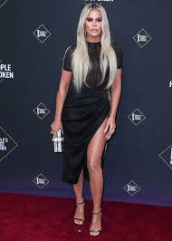 Khloe kardashian's height is 5 feet 8 inches, making her the tallest of the kardashian sisters. Kardashian Jenner Heights Kourt Kim Khloe Kendall Kylie Pics Hollywood Life