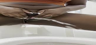 Free Had to pee so bad : No time to sit : Peeing Standing up like a guy: Pee  Desperation Porn Video - Ebony 8