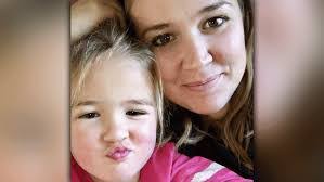 Amber Eisele's Instagram, Twitter & Facebook