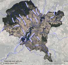 150 000, rozměr mapy 90 x 72 cm, rejstřík ulic na mapě. Uherske Hradiste Hydrologicke Udaje