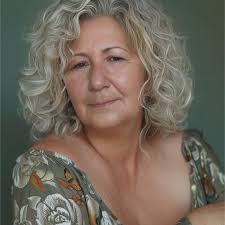 Where to find the best chili dog in Springfield?