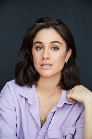 Ruby Voss's Instagram, Twitter & Facebook