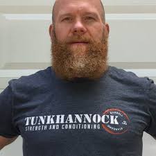 Former teammates push limits