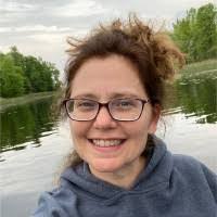 Kathy Dively's Instagram, Twitter & Facebook