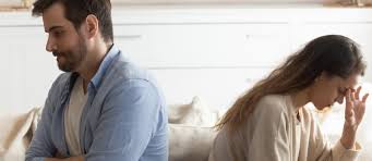 Below, marriage therapists share seven fights couples usually have right before they call it quits. How To Break Up With Someone You Live With