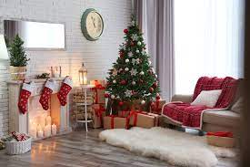 Dekorasi natal biru dan hijau sangat cocok untuk melengkapi desain ruangan minimalis atau nautical. Biar Tahun Ini Berbeda Coba Aplikasikan 10 Dekorasi Natal Di Apartemen Artikel Spacestock