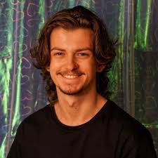 MEET THE CAST OF THE WEDDING SINGER: @harry.kenna