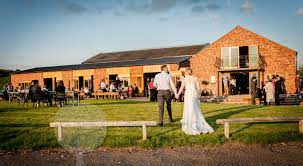 Sarah Matt S Wedding Wootton Park Park Park Weddings Wedding Photographers