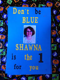 Pin By Heidi Ellis On Diy Student Council Posters Student Council Campaign Posters School Campaign Posters