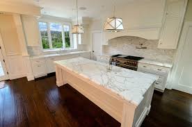 using calacatta gold marble countertops