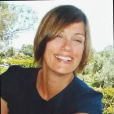 yearinreview #thegirlontheleft #womeninbusiness #slowtravel #gratitude  #newadventures #branding #branddesigner