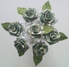 Blume Geldscheine Falten Anleitung Zum Selbermachen Deko Feiern Zenideen Geldschein Falten Blume Geld Falten Blume Geldscheine Falten Hochzeit