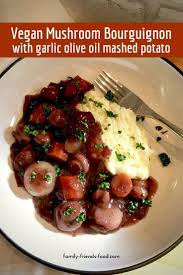 Easy But Luxurious Vegan Mushroom Bourguignon Perfect For Pesach Recipe In 2020 Recipes Chicken Dinner Recipes Kosher Recipes