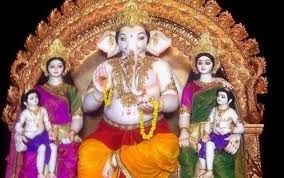 સહપરિવાર સાથે રહે છે અહીં ગણપતિ, વિશ્વનું એક માત્ર મંદિર, જાણો તેના વિશે - MT News Gujarati