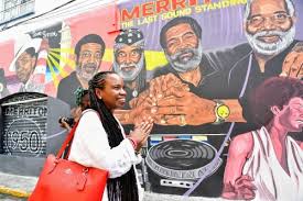 PHOTOS: Unveiling of Merritone Mural