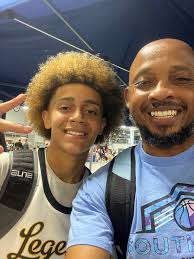 AriyanaC_2026 (@2026Peanut)