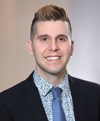 Justin Caruthers's Instagram, Twitter & Facebook