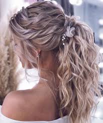 Tips come avere una coda di cavallo voluminosa e piu allungata per capelli ricci. Acconciature Capelli Ricci 150 Idee Semplici E Bellissime