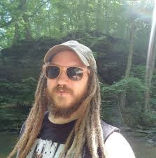 We manufacture and sell diesel powered top quality wood chippers with  remote start and start button in southeastern Ontario Canada. All models  may be tested in our farm before purchasing. Our models