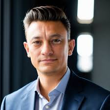 Newer generations have different expectations of an LMS (Learning  Management System) and, in my view, one of the most prominent developments  have to do with the main purpose of a course area. |